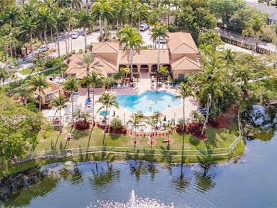 1250 Wildwood Lakes Blvd APT 206, Naples, FL, 34104