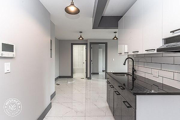 1st image of 1470 Eastern Pkwy #4D