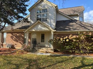 111 Ione Dr UNIT A, South Elgin, IL 60177