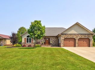 10317 Lange Rd, Birch Run, MI 48415