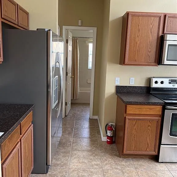 5444 Crepe Myrtle Cir — Photo 13