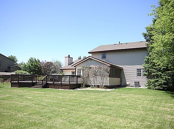 5th image of 25011 W Pauline Dr