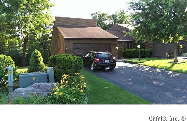 1st image of 8189 Bluffview Dr