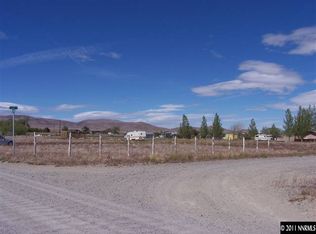 3850 Hackberry St, Silver Springs, NV 89429
