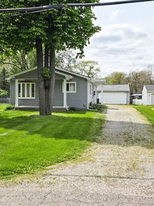 12929 Matthews St, Carleton, MI, 48117