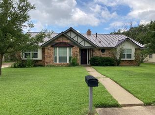 1814 Hondo Dr, College Station, TX 77840