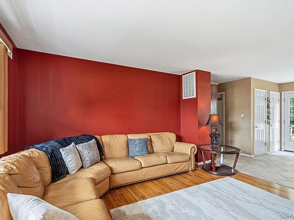 5th image of 89 Floyd Street