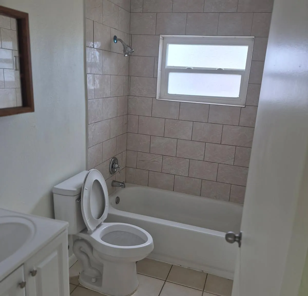 2 bed, 1084 sqft, $1,795 — Photo 4