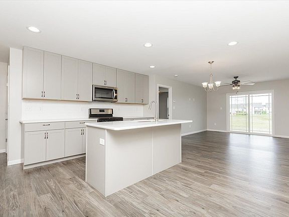 2nd image of 428 Copperfield Court St