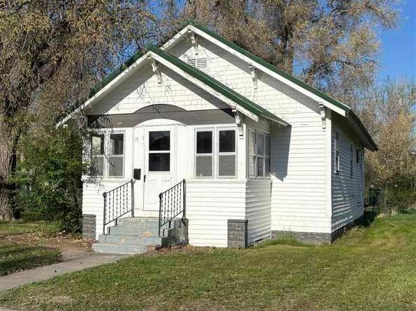 719 Avenue B, Bayard, NE 69334