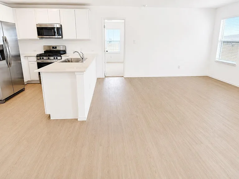 397 Keefer Ln — Photo 10