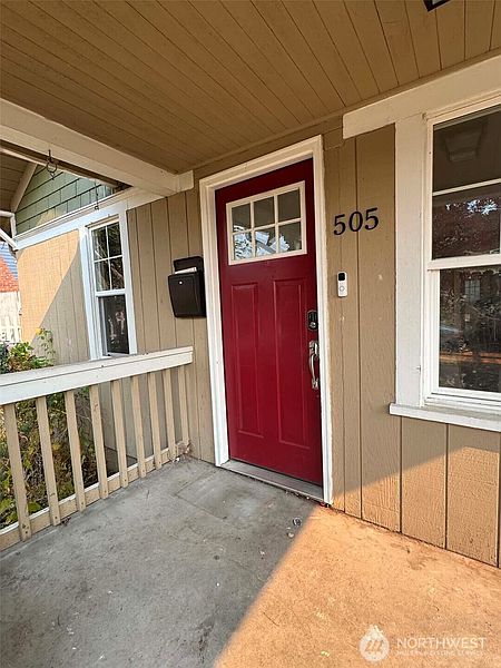 2nd image of 505 S 55th Street