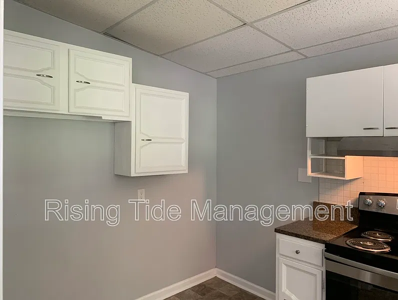 3 bed, 3.0 bath, 1334 sqft, $1,995 — Photo 3