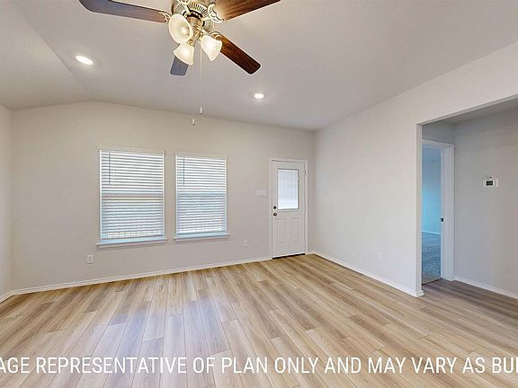 5th image of 1240 Hickory Grv