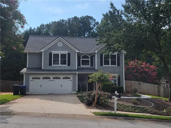 2790 Suwanee Lakes Trl, Suwanee, GA 30024
