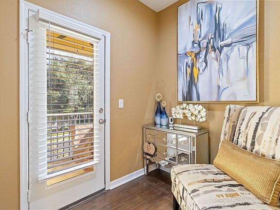 4th image of 8086 Moonstone Dr