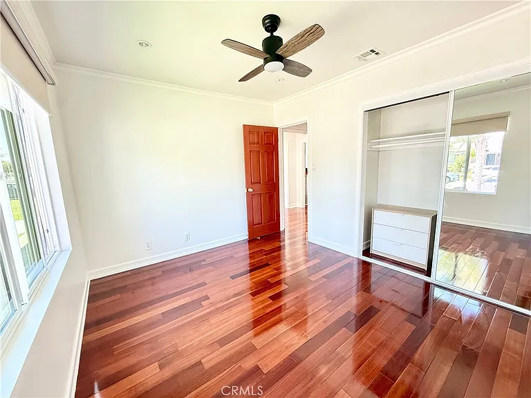 5639 Natick Ave — Photo 22