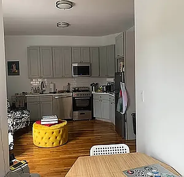 215 33rd St #23R — Photo 10