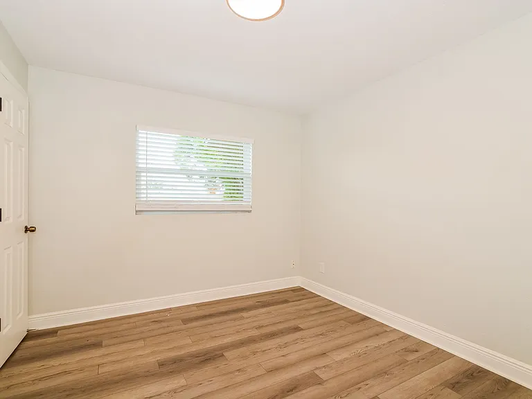 6630 Westmont Dr — Photo 7