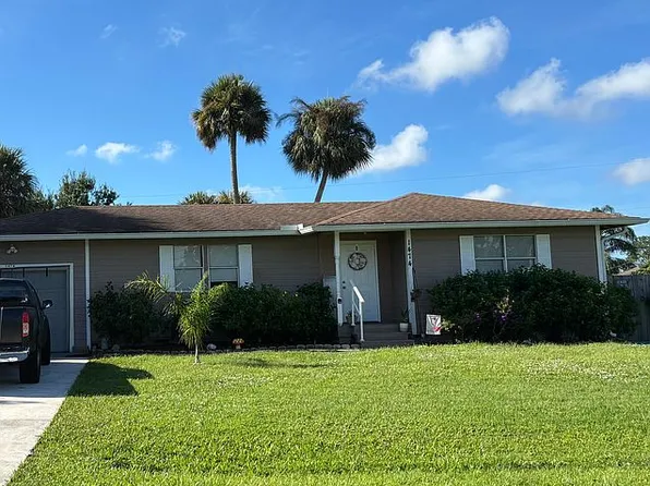 1474 SW Del Rio Blvd, Port Saint Lucie, FL 34953