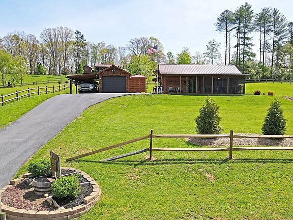 5th image of 55 Deerfield Meadow Trl