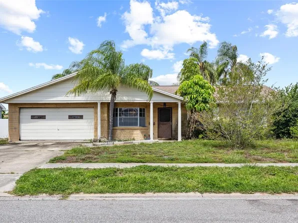 4709 Travertine Dr, Tampa, FL 33615