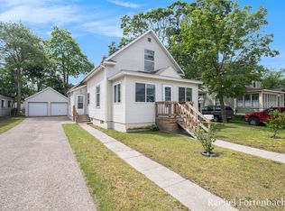 2025 Harrison Ave, Muskegon, MI 49441
