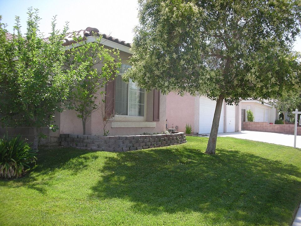 1st image of 1029 Moorpoint Dr