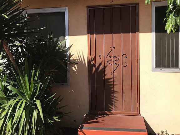 3rd image of 4500 E 7th St APT 3