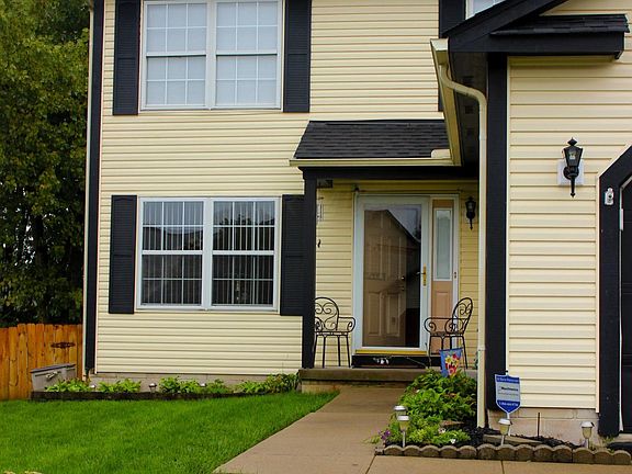3rd image of 3071 Framingham Cir