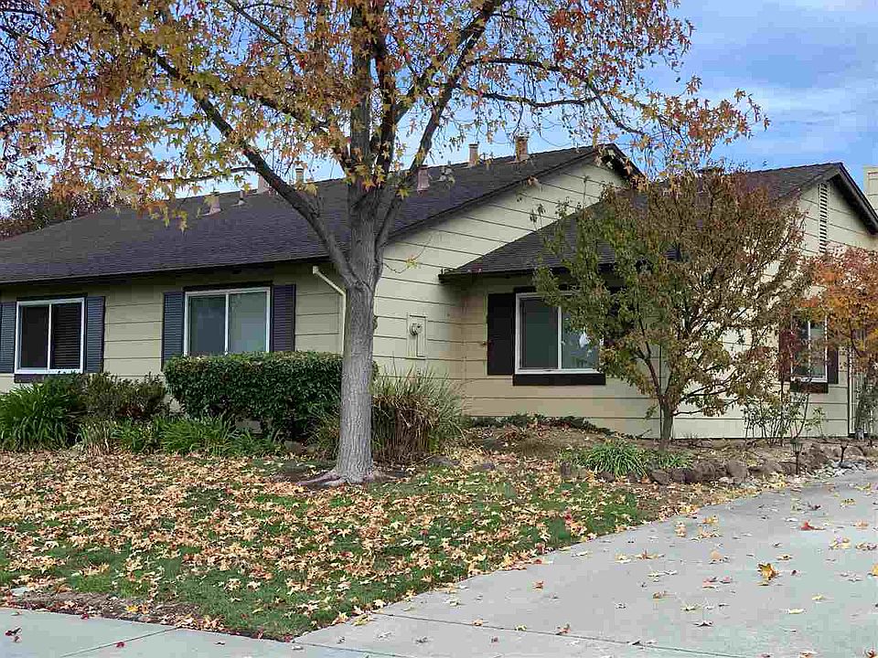 1st image of 4330 Golf Dr