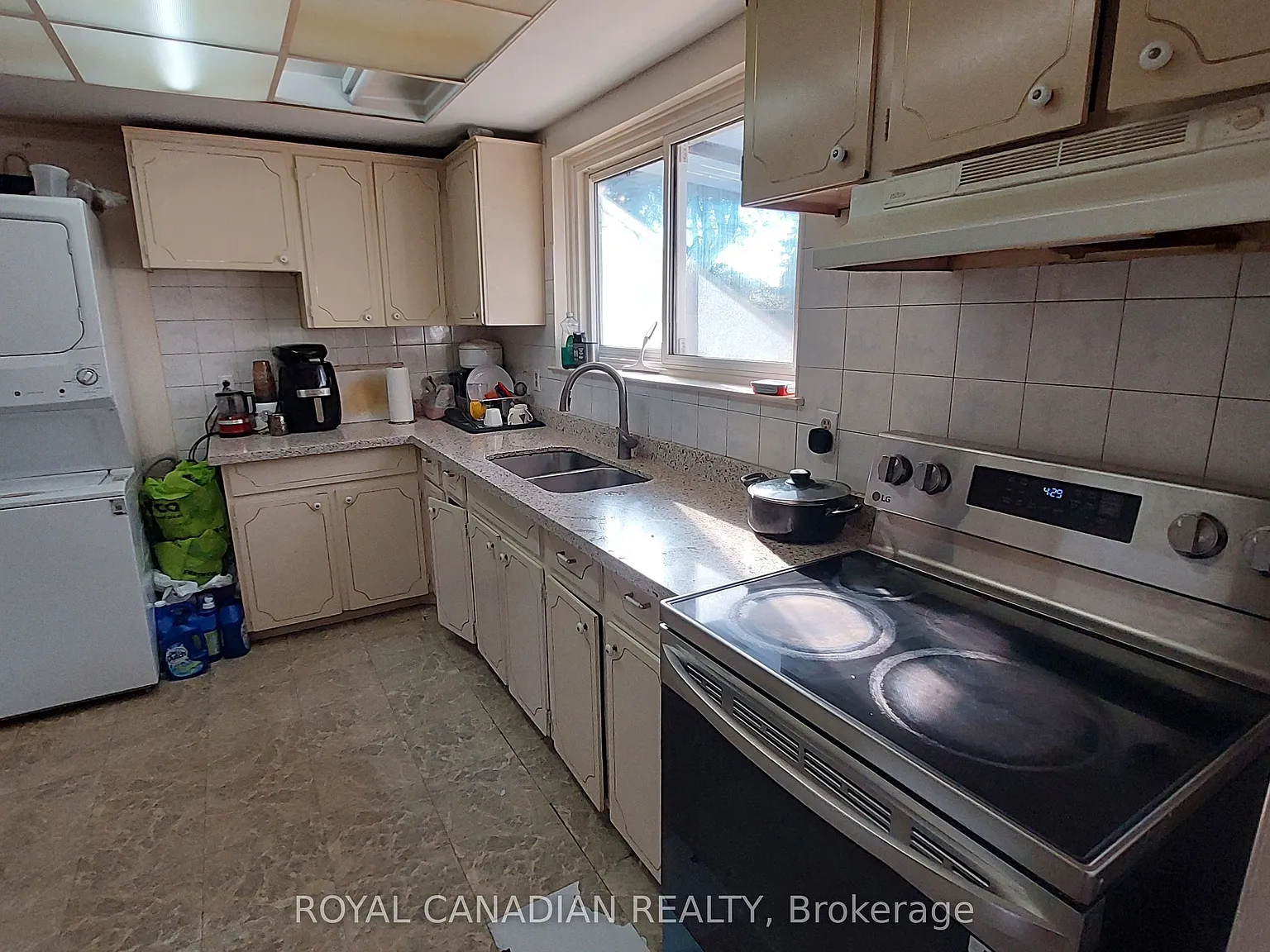 4 bed, $3,100 — Photo 4