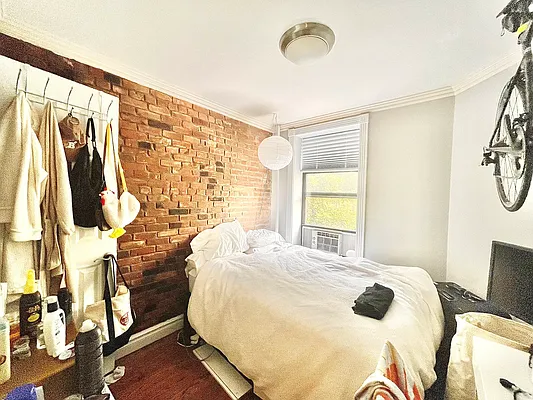 Rented by Century 21 Premier  | media 4