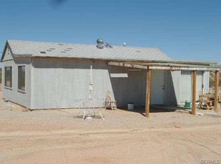 1211 Leeds Rd, Joshua Tree, CA 92252