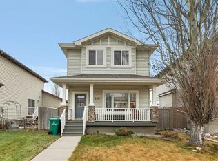 126 NW Silkstone Rd W, Lethbridge, AB T1J2G3