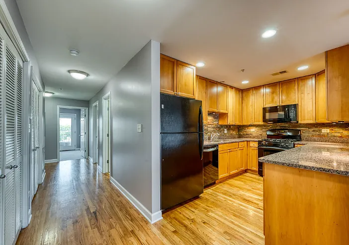 7707 W Westwood Dr #3B — Photo 5
