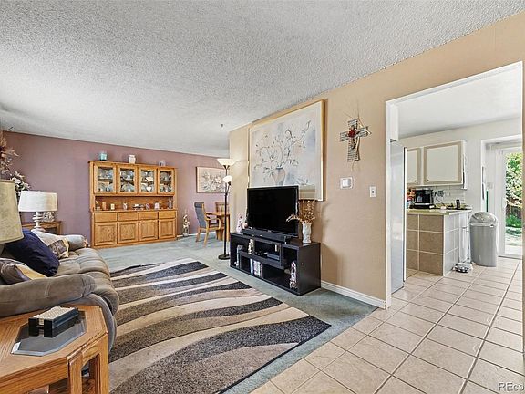 4th image of 11562 Garfield Way