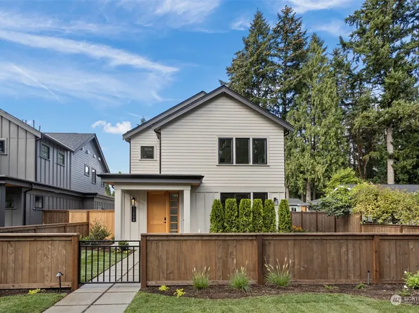 12808 NE 73rd Street, Kirkland, WA 98033