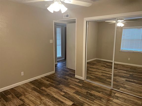 5th image of 3916 Longmeadow Way