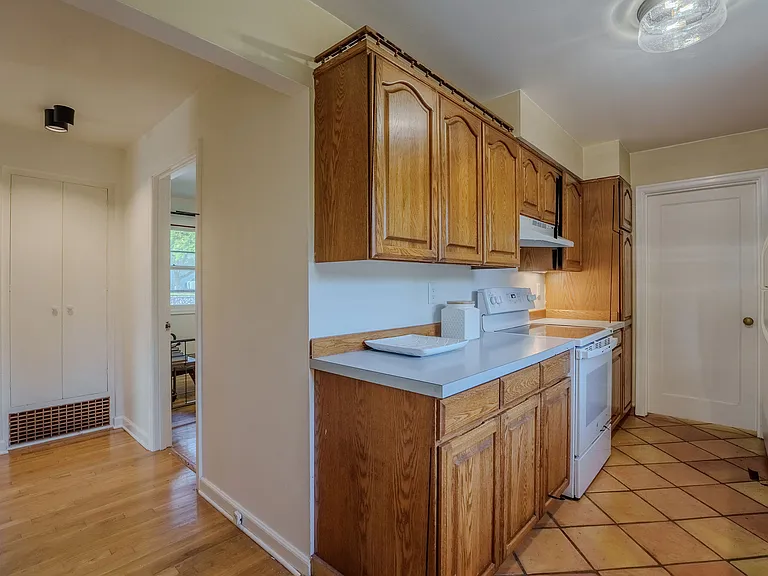 8109 SE Lorry Ave — Photo 24