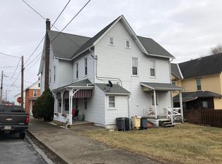 126 Jory Rd, Pen Argyl, PA 18072