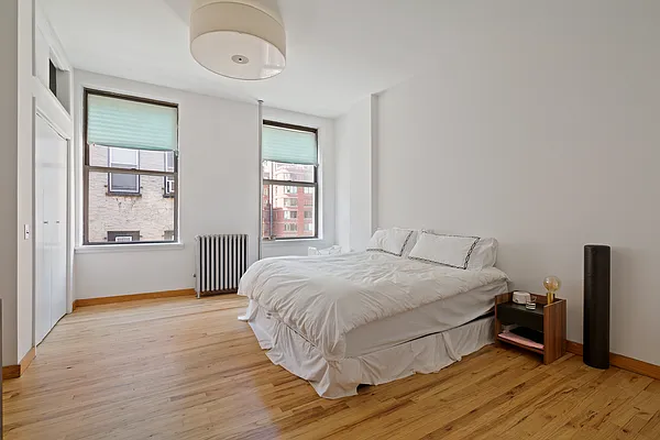 Rented by Corcoran | media 80