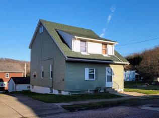 1211 Meadow St, Aliquippa, PA