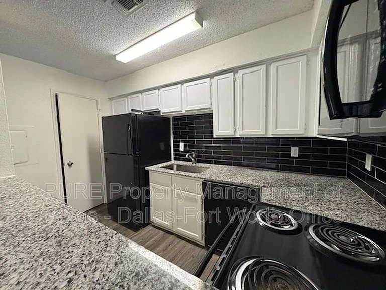 4002 W Pioneer Dr #119 — Photo 4