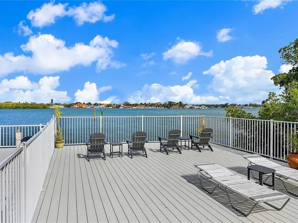 1859 Shore Dr S APT 309, South Pasadena, FL 33707