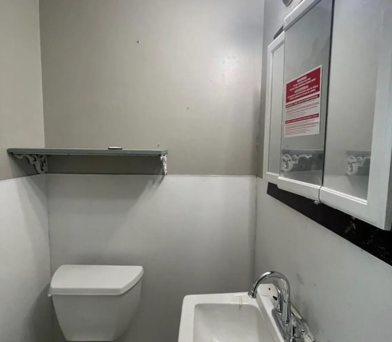 4 bed, 1100 sqft, $1,100 — Photo 4