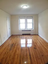 Rented by Roberto Guilbet, LREB