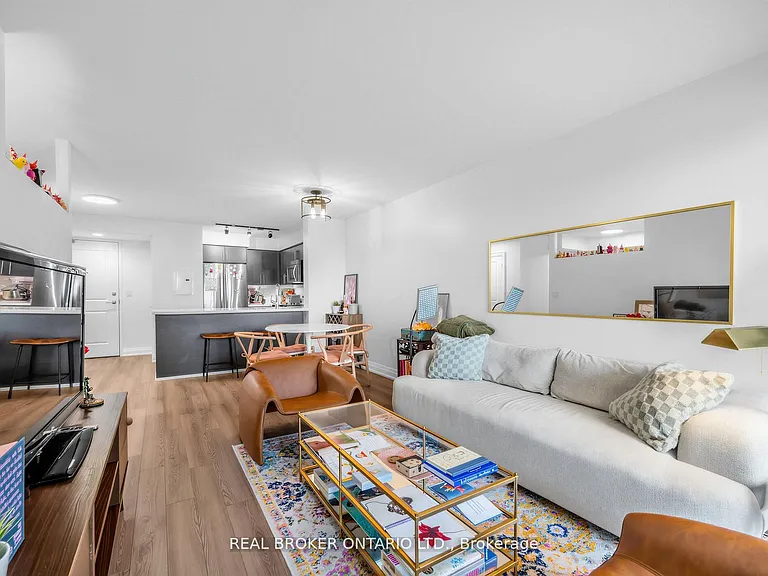 125 Western Battery Rd #1209 — Photo 3