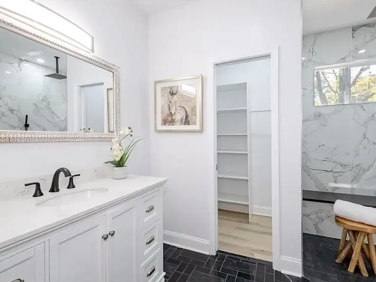 763 Center Hill Ave NW — Photo 25