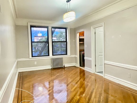 3rd image of 73 Eastern Pkwy #5C